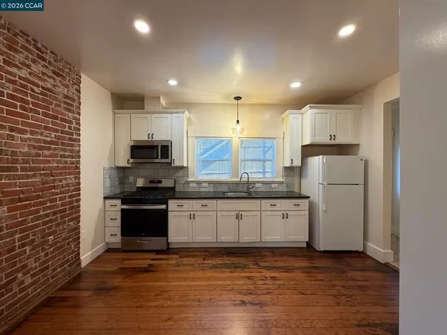 2303 Sonoma Blvd Vallejo, CA 94590 photo 5