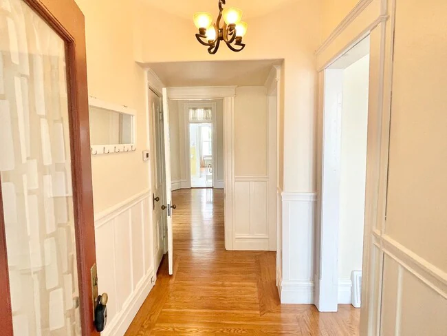 2853 Golden Gate Avenue, San Francisco, CA 94118 photo 4