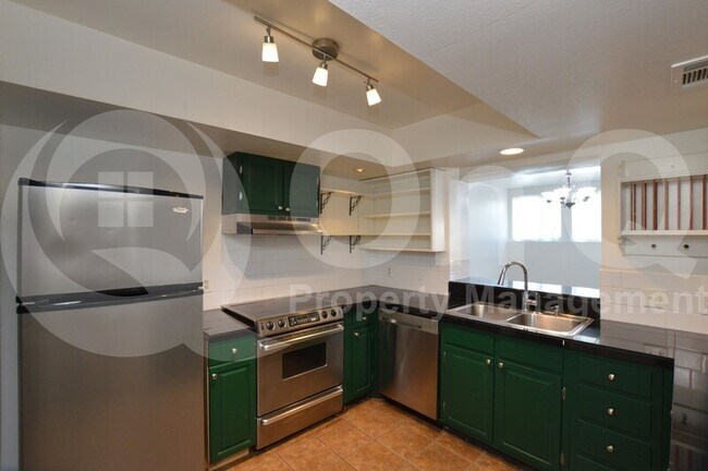 3253 South Fairfield Drive, Tempe, AZ 85282 photo 5