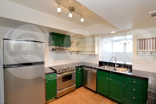 3253 South Fairfield Drive, Tempe, AZ 85282 photo 3