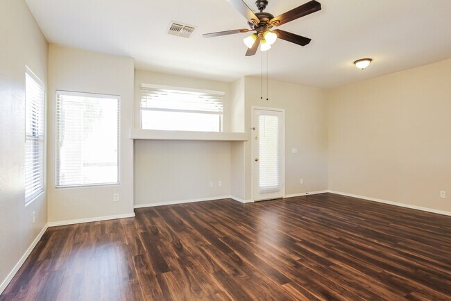 12917 W Aster Dr El Mirage, AZ 85335 photo 5