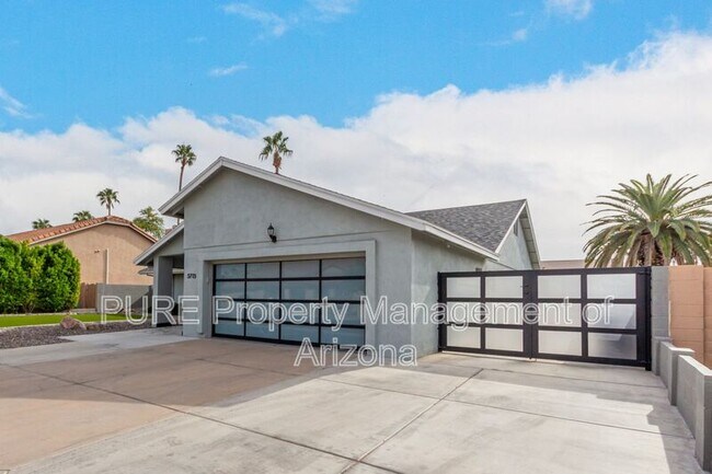 5713 E Hillery Dr Scottsdale, AZ 85254 photo 2