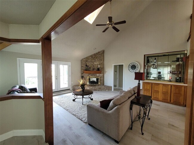 8516 Fairway Drive, Fort Worth, TX 76179 photo 4