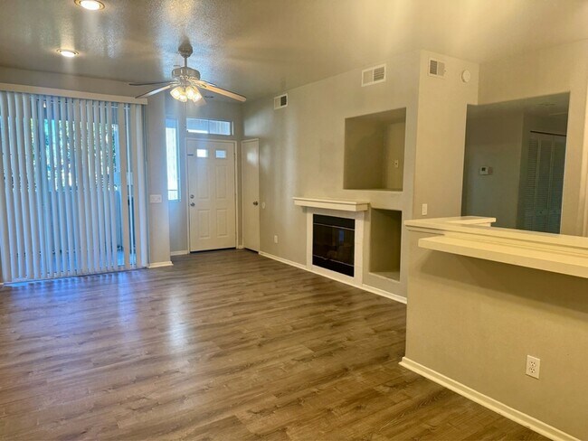 10766 Sabre Hill Dr San Diego, CA 92128 photo 3