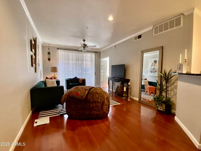 1701 E Colter St Phoenix, AZ 85016 photo 2