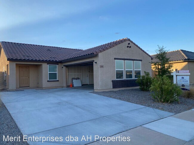 2042 E Julian Dr Casa Grande, AZ 85122