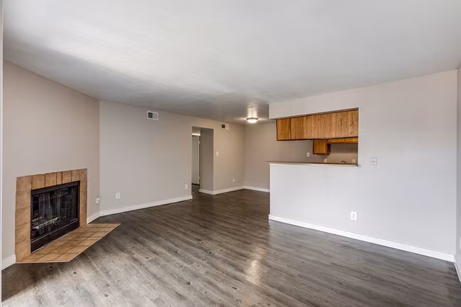 Mission James Place Apartments photo 3