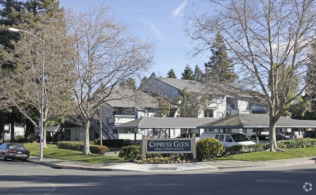 CYPRESS ROYALE photo 2