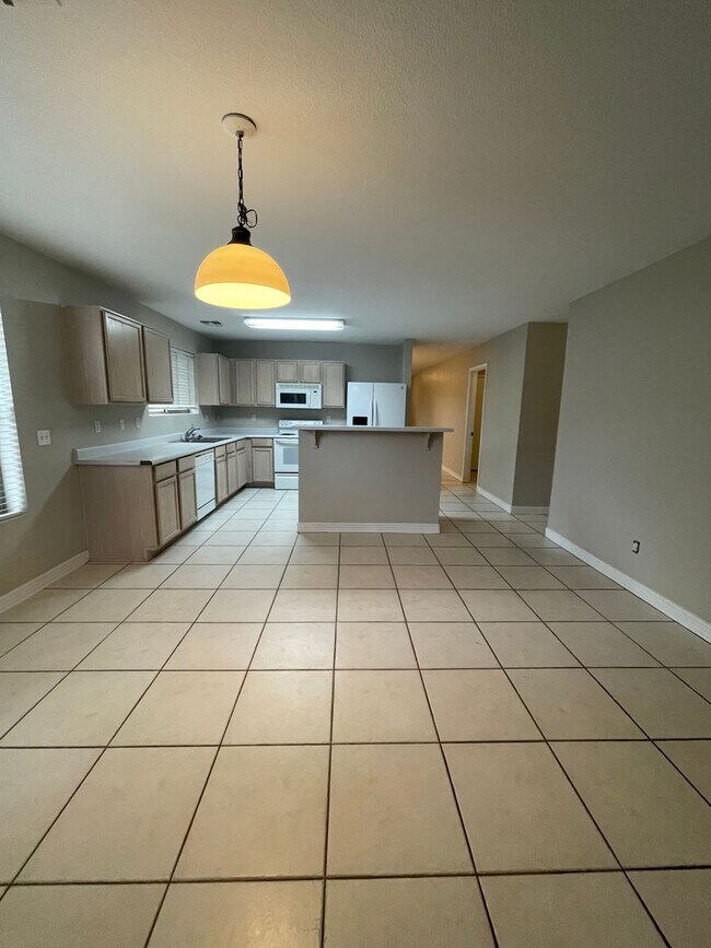 696 S Concord St Gilbert, AZ 85296 photo 5