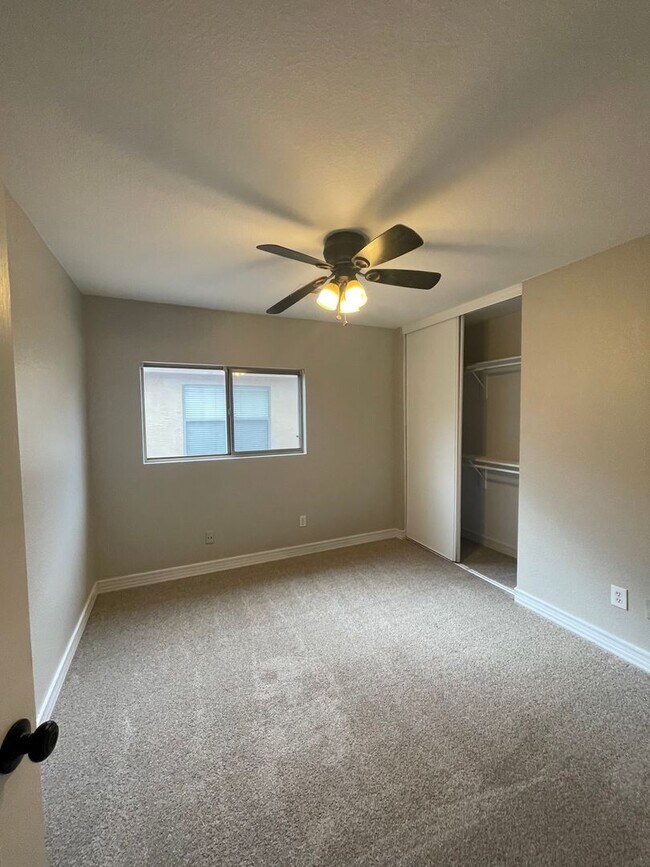 696 S Concord St Gilbert, AZ 85296 photo 2