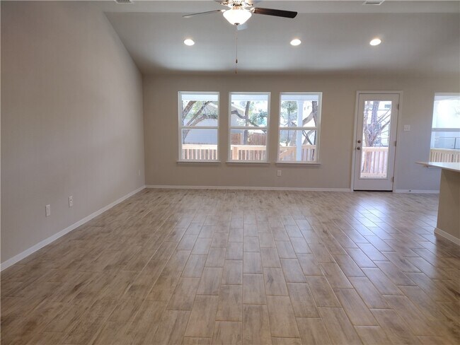 2014 Omaha Dr Leander, TX 78645 photo 3