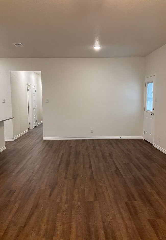 1109 Carlsberg Dr Killeen, TX 76549 photo 5