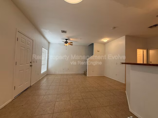 1702 E Bell Rd Phoenix, AZ 85022 photo 4