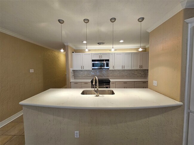 15575 Marina Dr Montgomery, TX 77356 photo 3