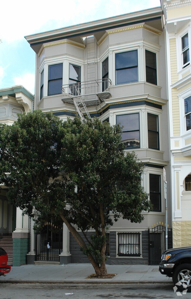 38 Belvedere photo 3
