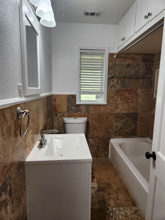 3309 Grooms St Austin, TX 78705 photo 4