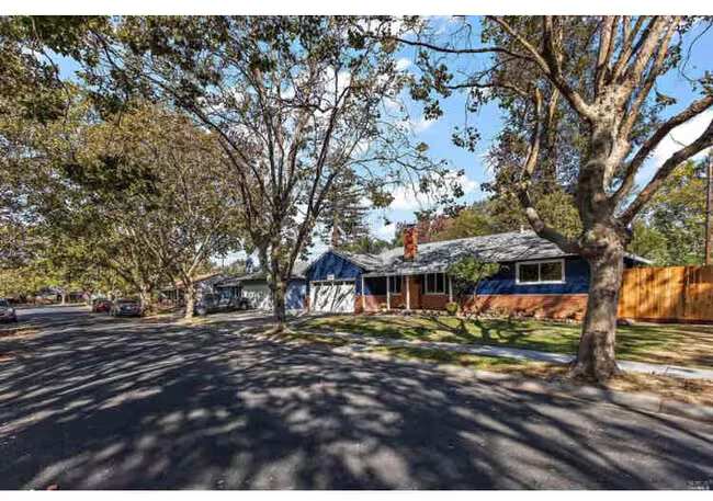 128 Maurer Way Vallejo, CA 94591 photo 4