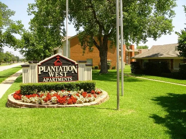 Plantation West photo 2