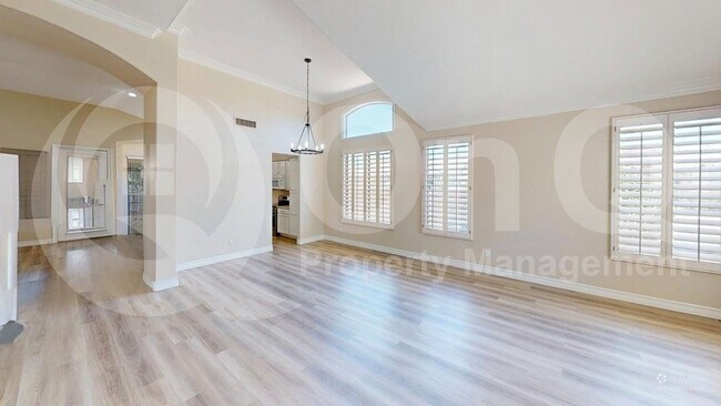 2962 S Yucca St Chandler, AZ 85286 photo 4