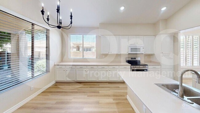 2962 S Yucca St Chandler, AZ 85286 photo 3