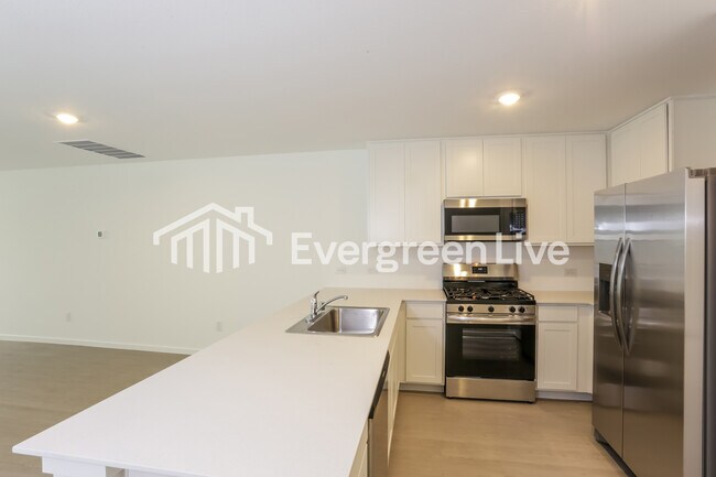 1008 Calley Pear Trl Princeton, TX 75407 photo 5