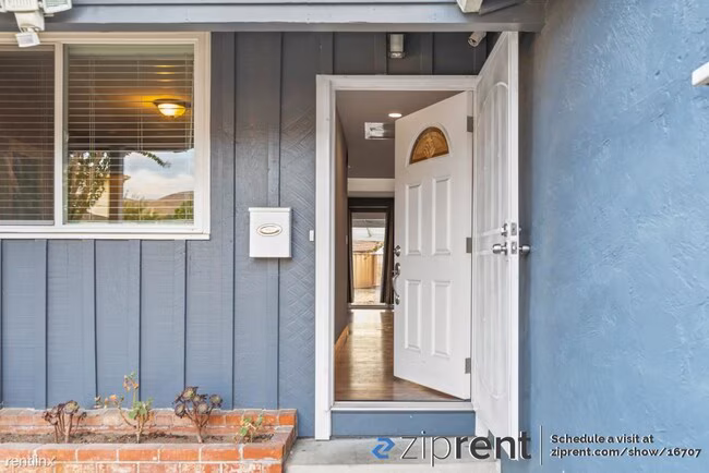 31305 Meadowbrook Avenue, Hayward, CA 94544 photo 3