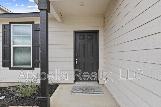 440 Lynwood Gold New Braunfels, TX 78130 photo 2