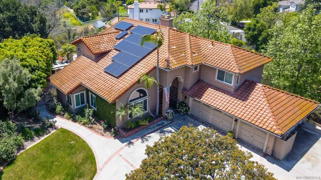 3245 Brookside Ln Encinitas, CA 92024 photo 2