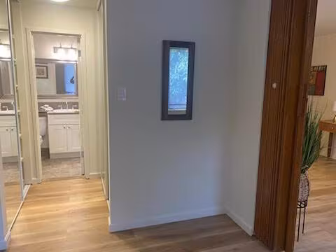 Jackson Lake Apartments photo 4