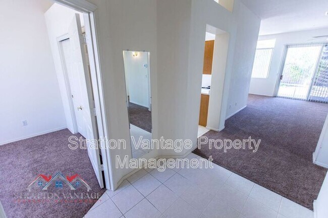 11937 N 110th Way photo 5