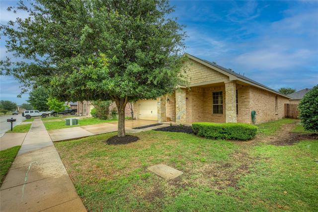 5829 Deck House Rd Fort Worth, TX 76179 photo 3