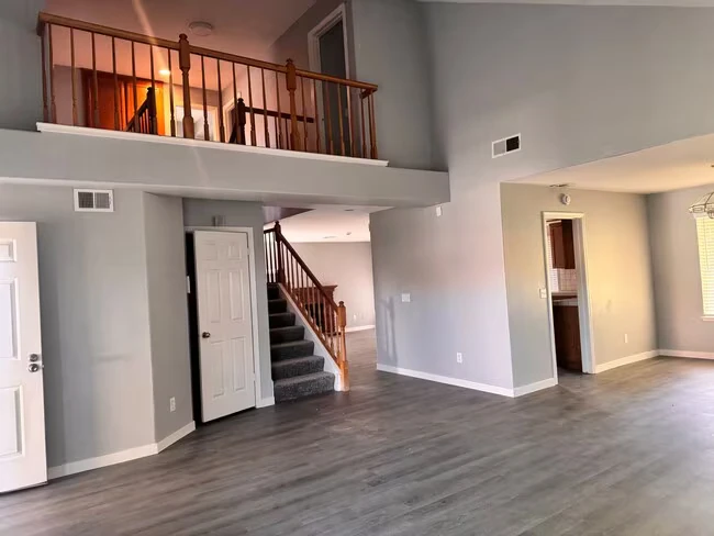 180 Cedar Mountain Dr Tracy, CA 95376 photo 3