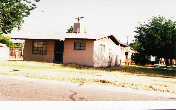 The Garden Apts photo 3