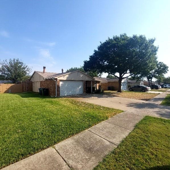 5533 King Dr The Colony, TX 75056 photo 2