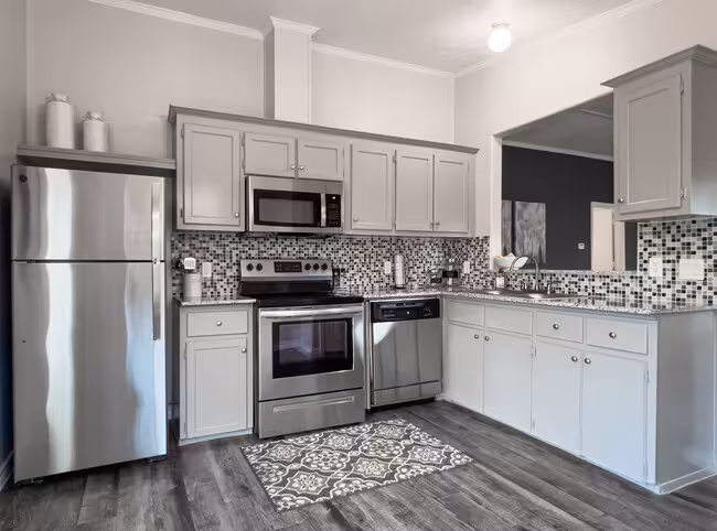 Waterstone Place Apartments photo 2