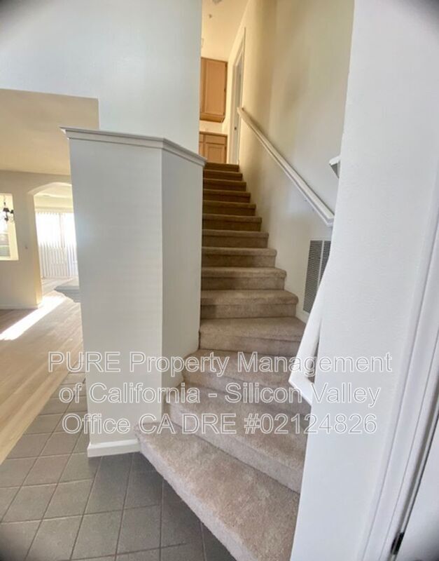 374 Pismo Terrace, Sunnyvale, CA 94086 photo 4