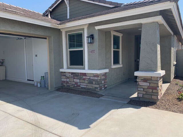 14577 W Charter Oak Rd Surprise, AZ 85379 photo 3