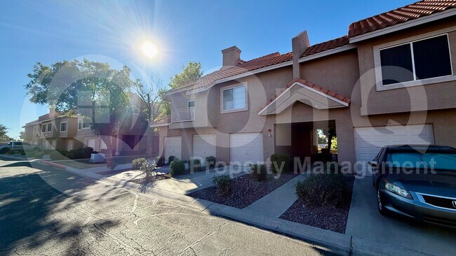 1633 E Lakeside Dr Gilbert, AZ 85234 photo 3