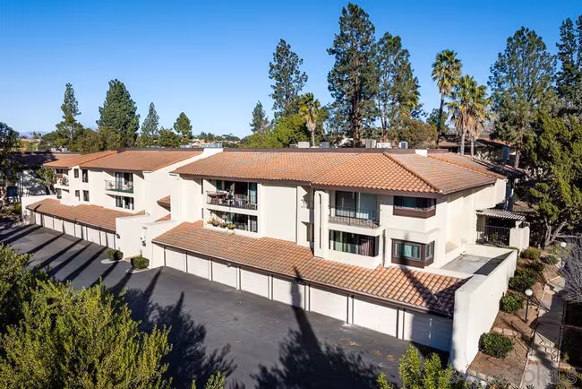 17617 Pomerado Rd San Diego, CA 92128 photo 4