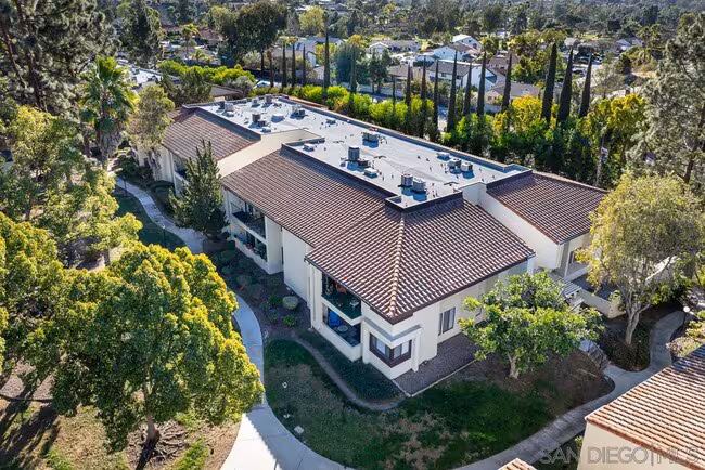 17617 Pomerado Rd San Diego, CA 92128 photo 5