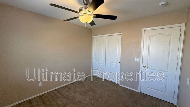 21123 N 82nd Ave Peoria, AZ 85382 photo 5