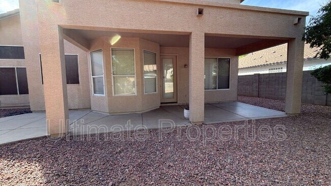 21123 N 82nd Ave Peoria, AZ 85382 photo 2