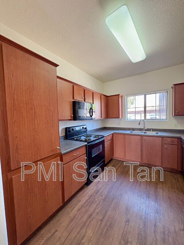 1941 S Pierpont Mesa, AZ 85206 photo 4