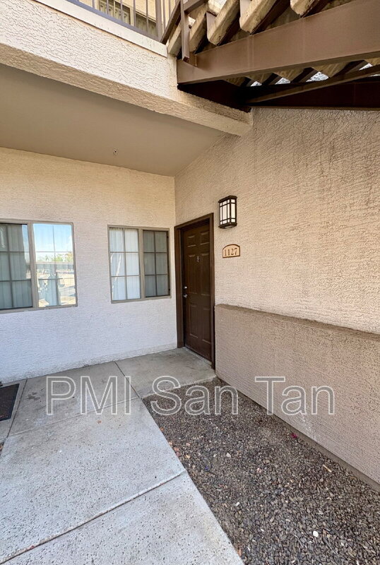 1941 S Pierpont Mesa, AZ 85206