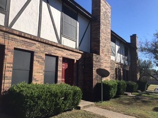 Diaz Ave Townhomes 2 photo 5