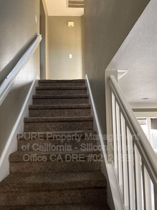 1056 Ivy Glen Drive, San Jose, CA 95133 photo 5