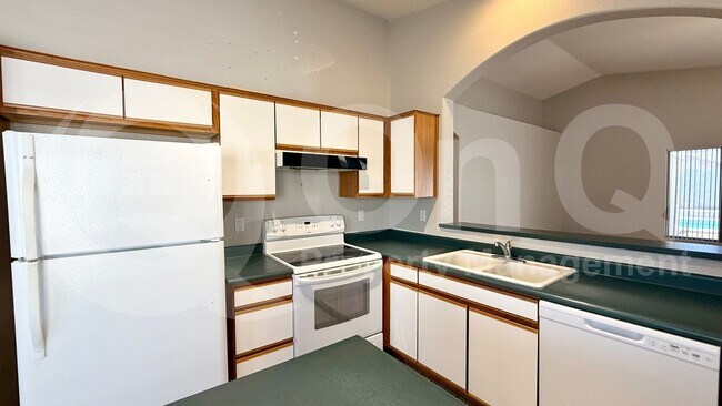 1172 W 18th Ave Apache Junction, AZ 85120 photo 2