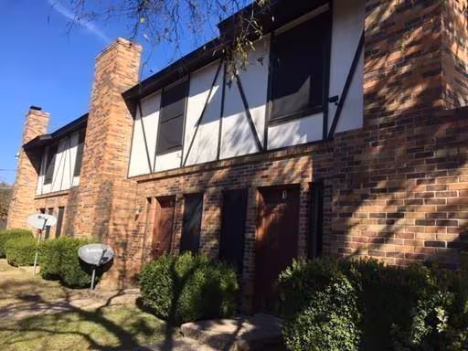4936 Diaz Ave Fort Worth, TX 76107 photo 4