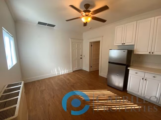 2241 Fourth Ave San Diego, CA 92101 photo 2