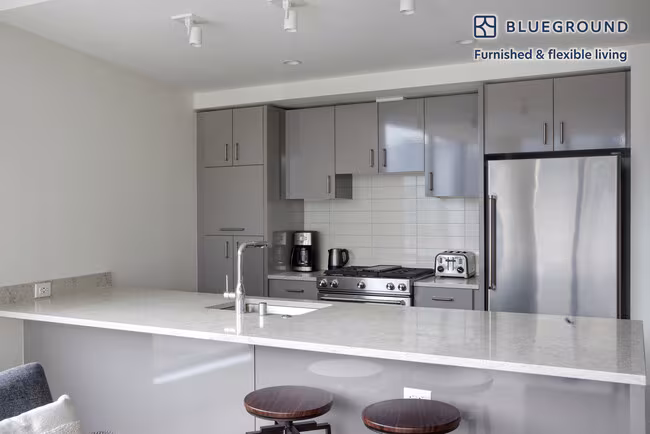 602 Terry Ave N Seattle, WA 98109 photo 5